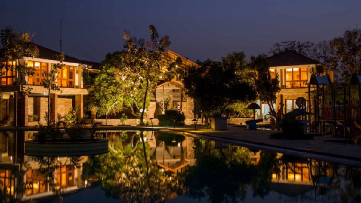 Thirukazhukundram Hotel | Esthell Village Resort,Mahabalipuram