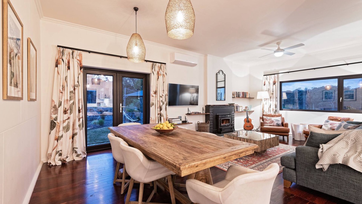 Crafers Cottage | Esto House