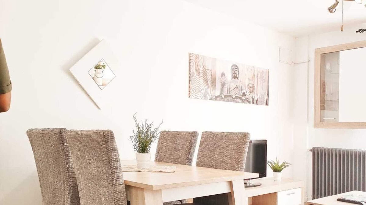 Tarancon Condo | Estrella Polar