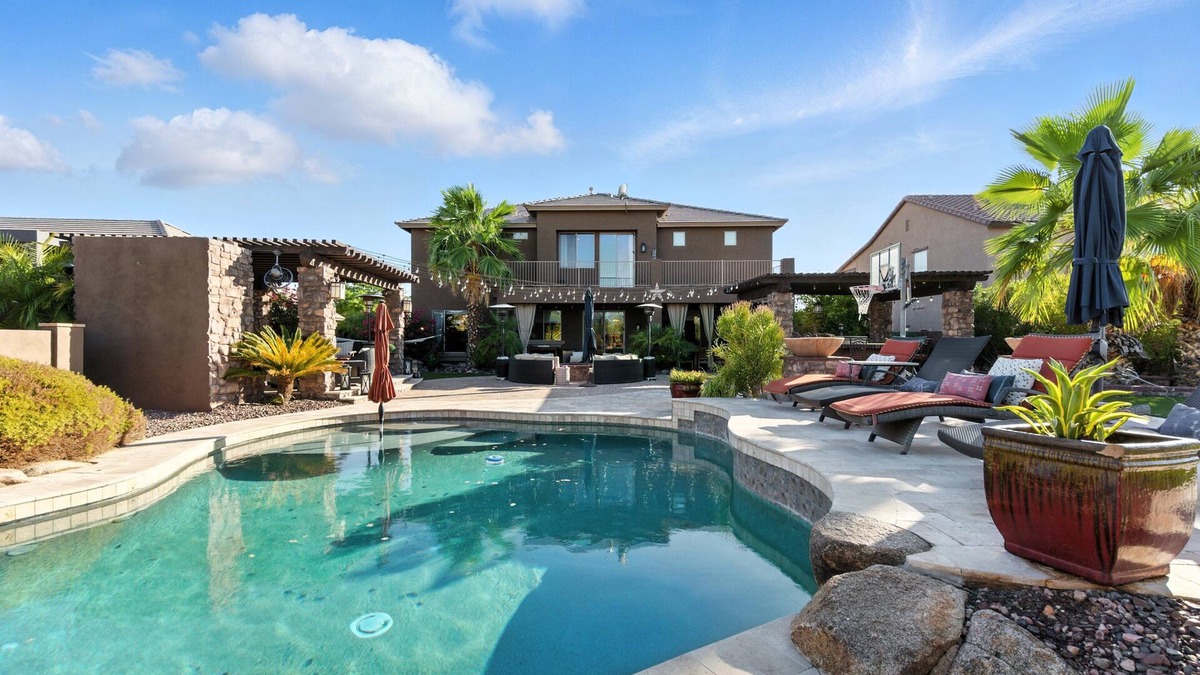 Estrella Mountain Ranch House | Estrella-Resort Style Pool&Yard-Estrella Mountain