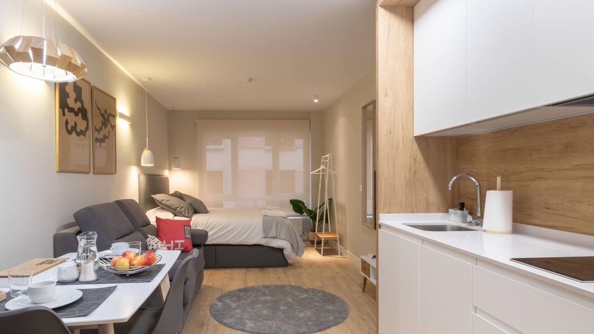 Castanos Apartment | ESTUDIO 2 by HiBilbao