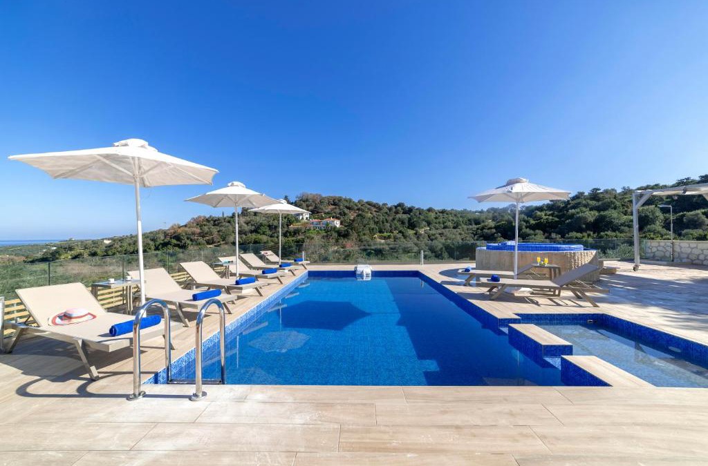Episkopi Villa | Etesians Villa, Heated Pool & Spa Whirlpool, BBQ, By ThinkVilla