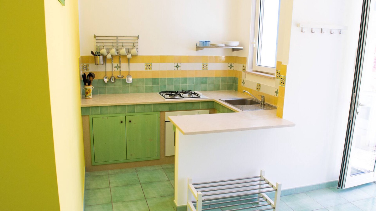 Marina di Novaglie Apartment | Euforbia- Fresh and bright apartment 350 meters from the sea