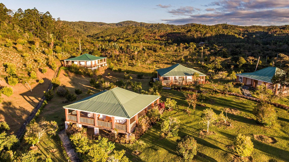 Alaotra Mangoro Hotel | Eulophiella