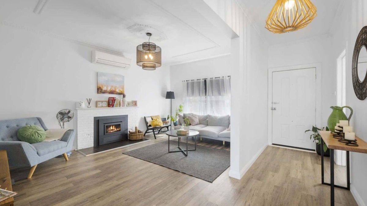 Ballarat East House | Eureka! We struck a golden home