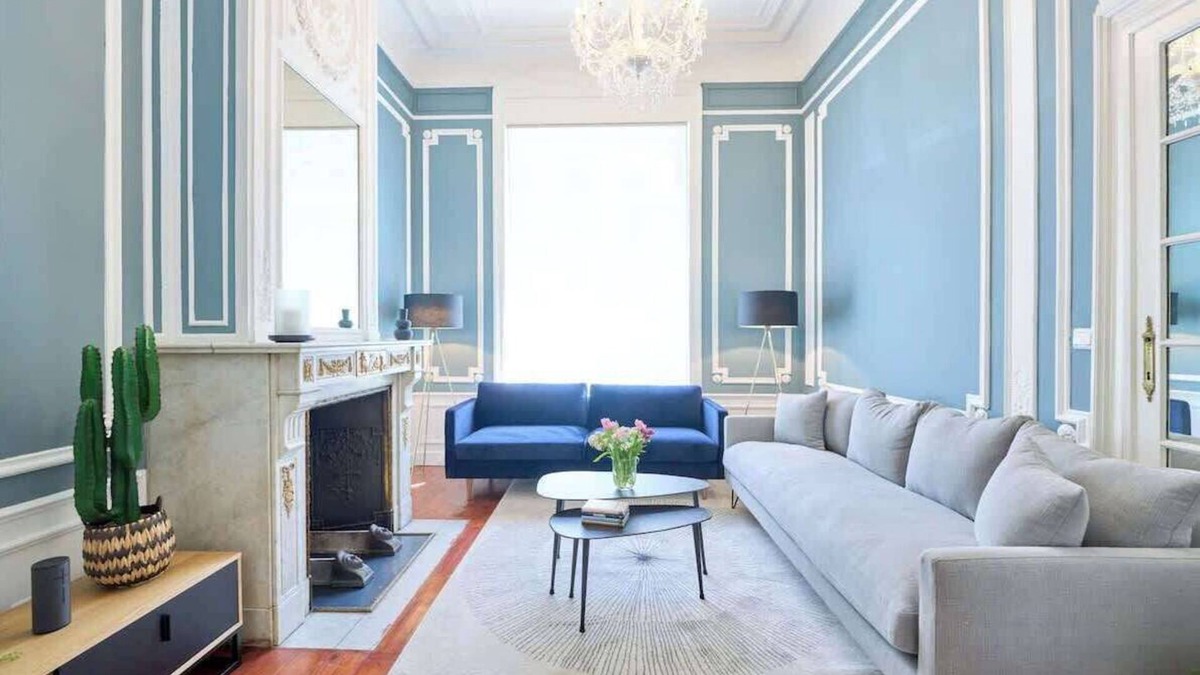 Wijk van de Squares House | European Union and Grand Place. Luxurious 6-BR Mansion