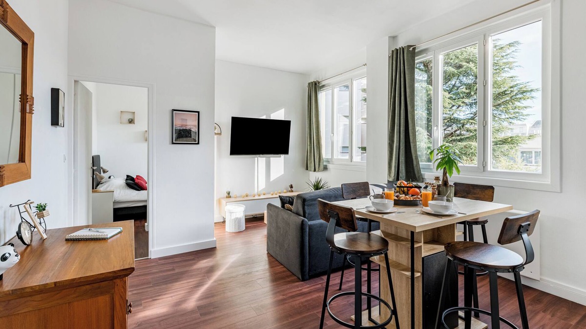 Charpennes - Charmettes Apartment | Evasion Lyonnaise - Light & Comfort ✨