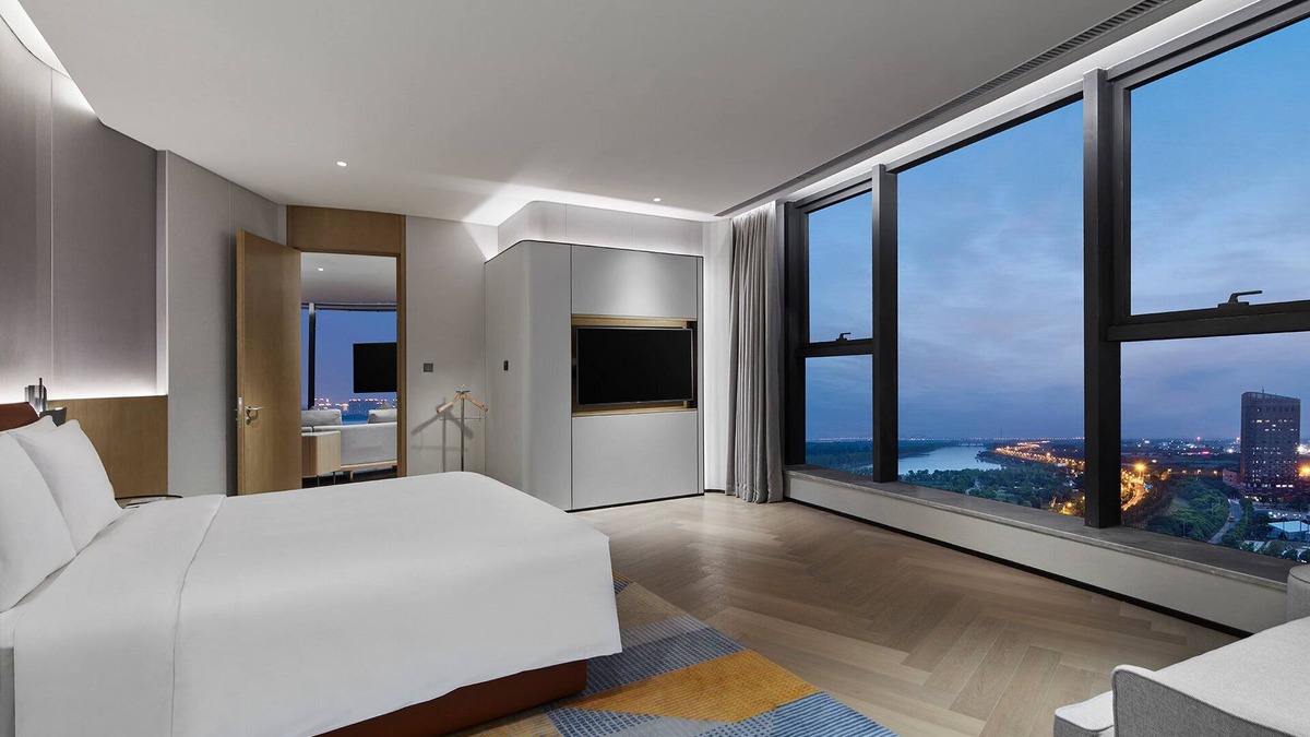Pukou Hotel | EVEN Hotels Nanjing Yangtze River by IHG