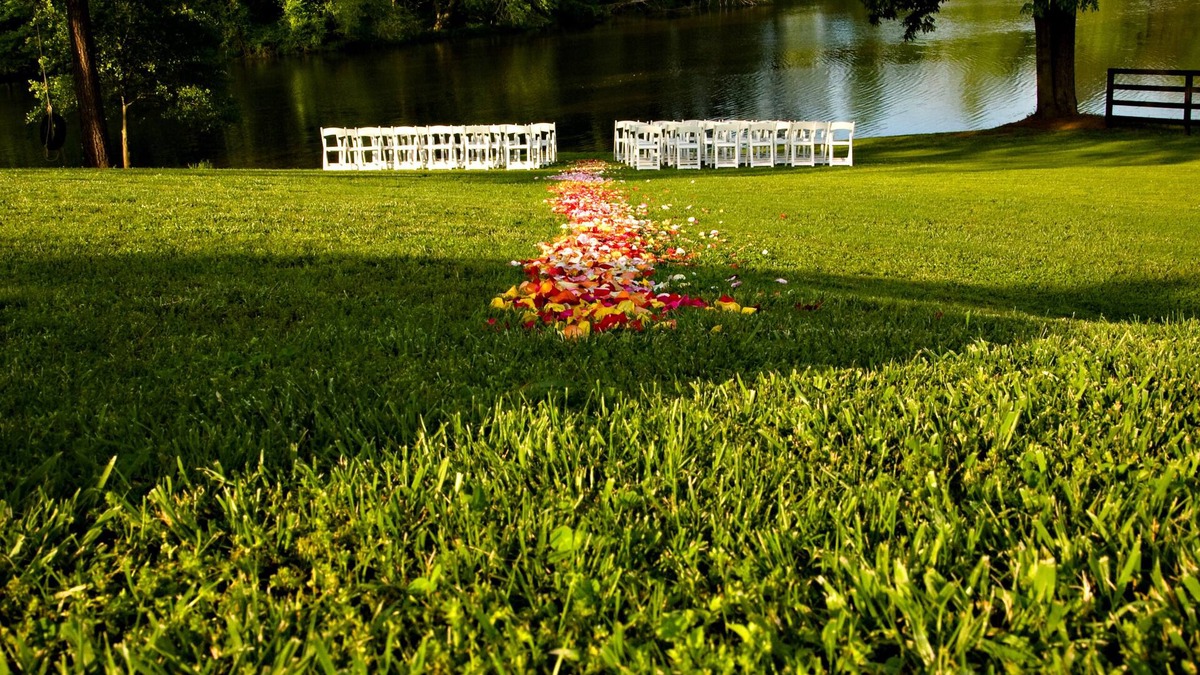Cumming House | Events&Pets 👍 * Weddings* Retreats*Nature*Hot Tub w/central location!