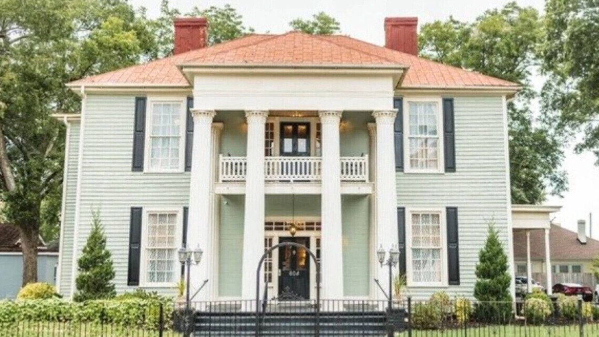 Anderson House | Events Space! 4 Suites, Private Yard, Huge Workspace