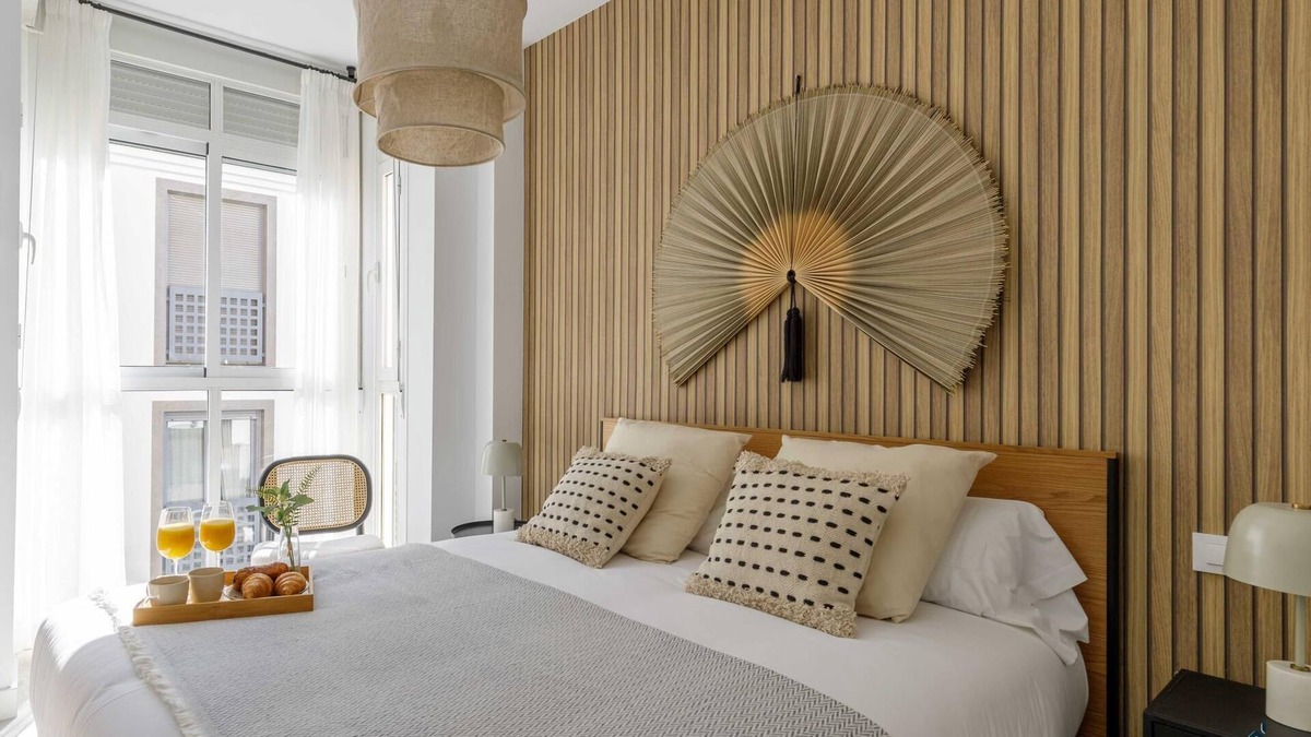 San Felipe Neri Apartment | Evergreen Centre Apartment living4malaga