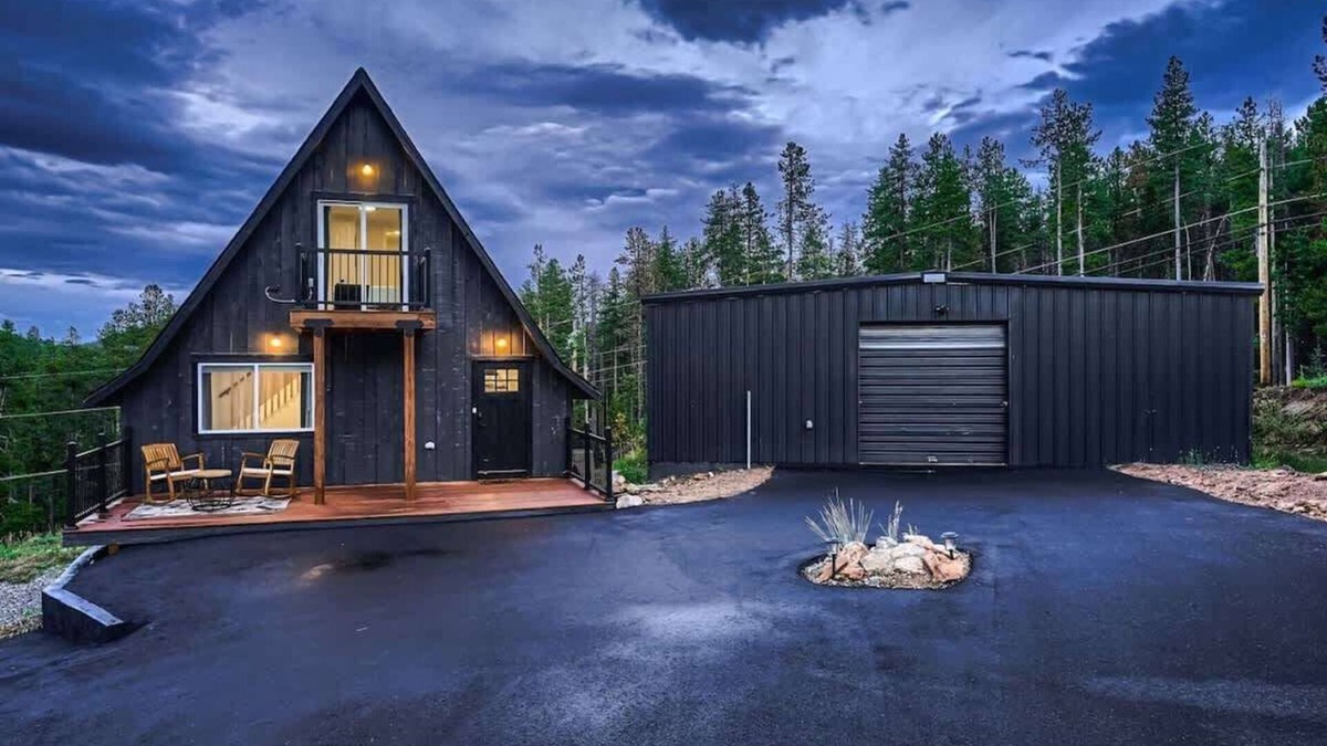 Shadow Mountain House | Evergreen's Aspen A-Frame 4Bed/Remodeled/Seclusion