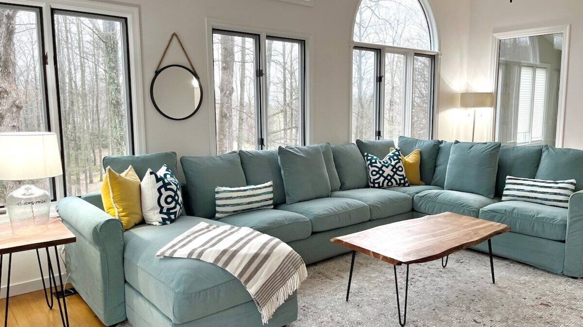 Afton House | Everley Whole Property