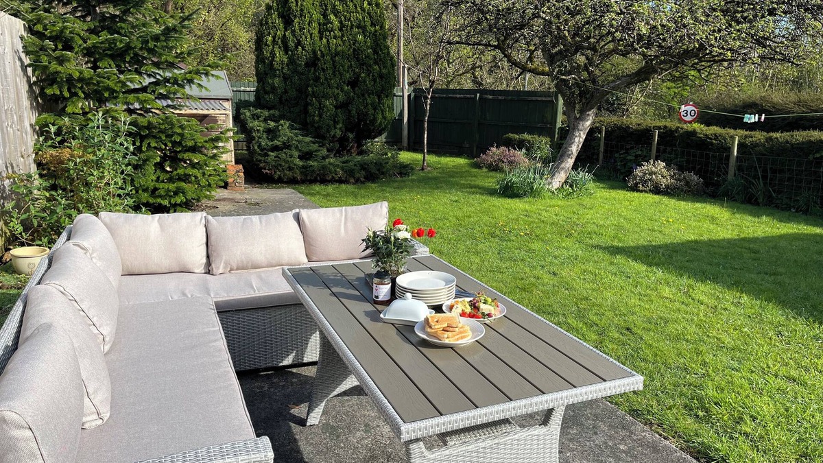 Ewenny Cottage | Ewenny Cottage