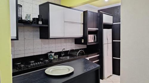 Bombas Apartment | Excelente apto com Piscina privativa em Bombas