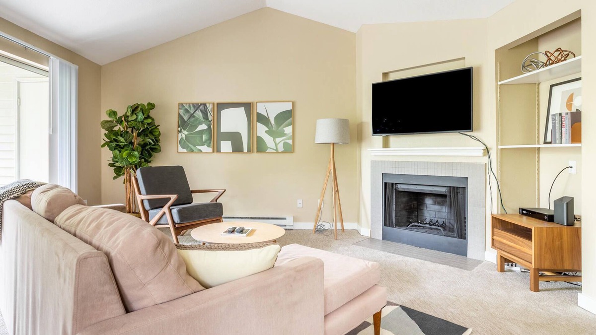 Tanasbourne Apartment | Excellent 2BR Apartment in Beaverton w/ Amenities
