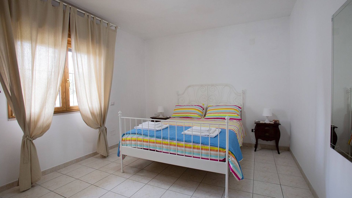 Eboli House | excellent for visiting the Amalfi coast, the Archaeological site of Paestum
