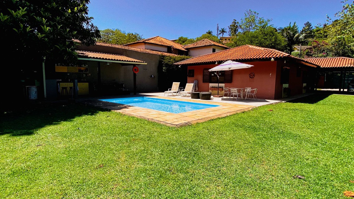 Carapicuiba House | Excellent single storey house in Granja Viana