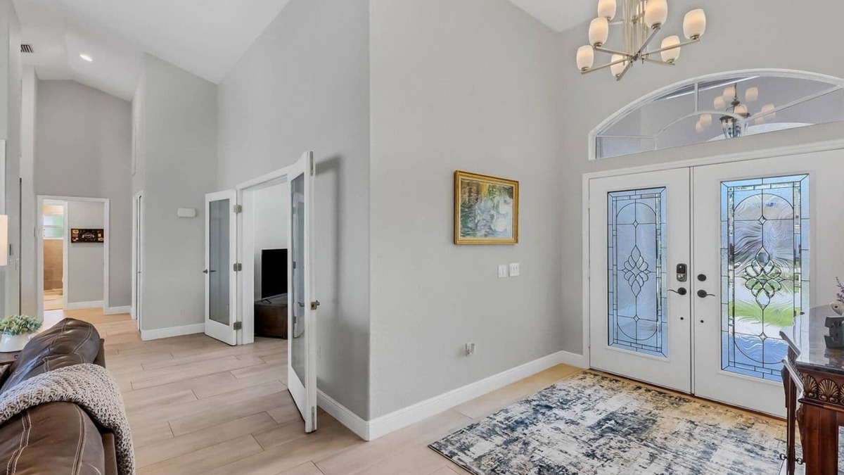 Charlotte Harbor House | 🥇 Exceptional 3bd home with private salt water pool (CH980)