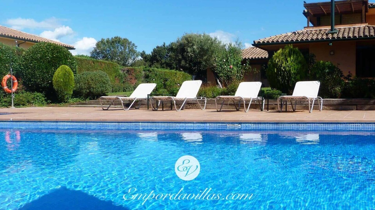 Navata Villa | Exceptional Holiday Villa, large private pool, next to the Golf Course