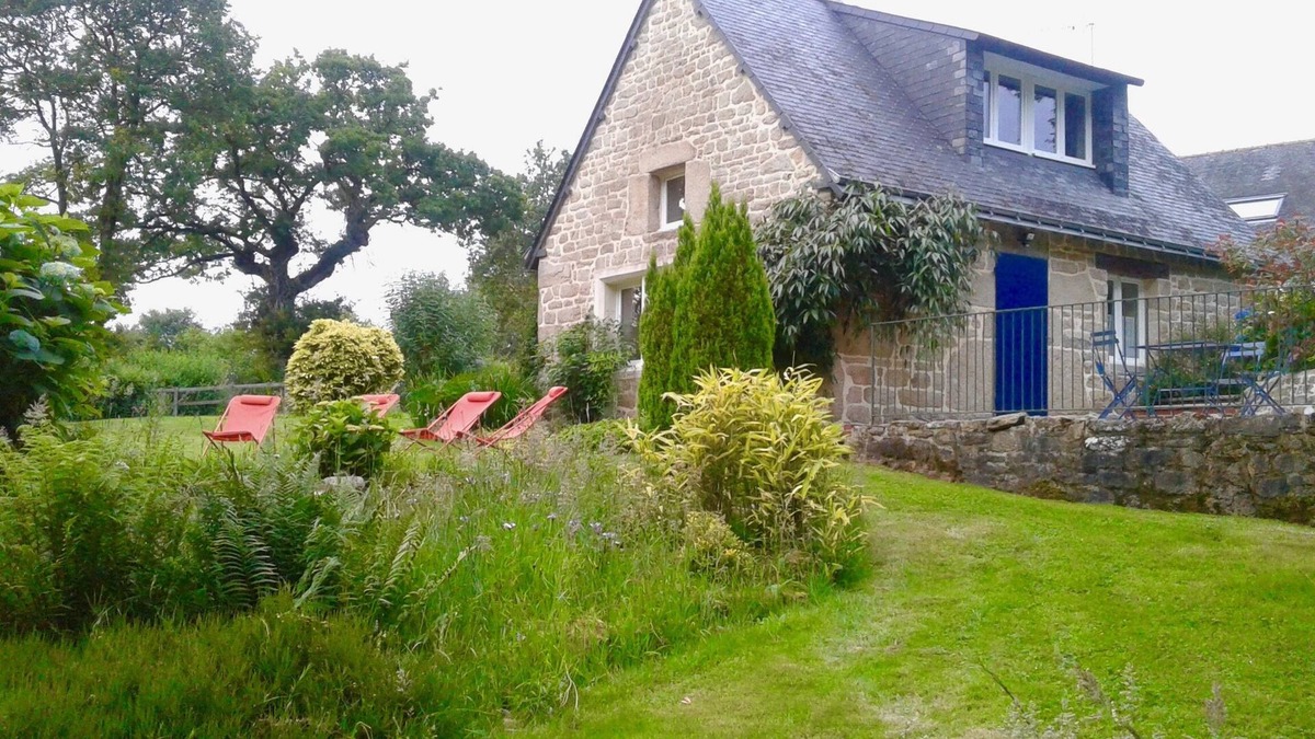 Plouray House | Exceptional property: "Le Pavot Bleu" *