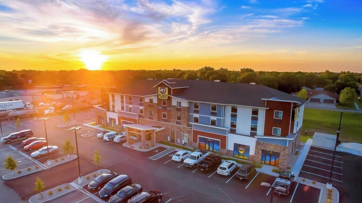 Aberdeen Hotel | Exceptional Room for Exploring Aberdeen w/Pet Access