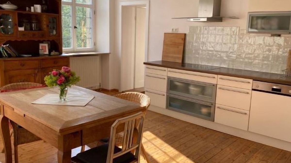 Bastheim Apartment | Exceptional vacation apartment with panoramic views (140 sqm)