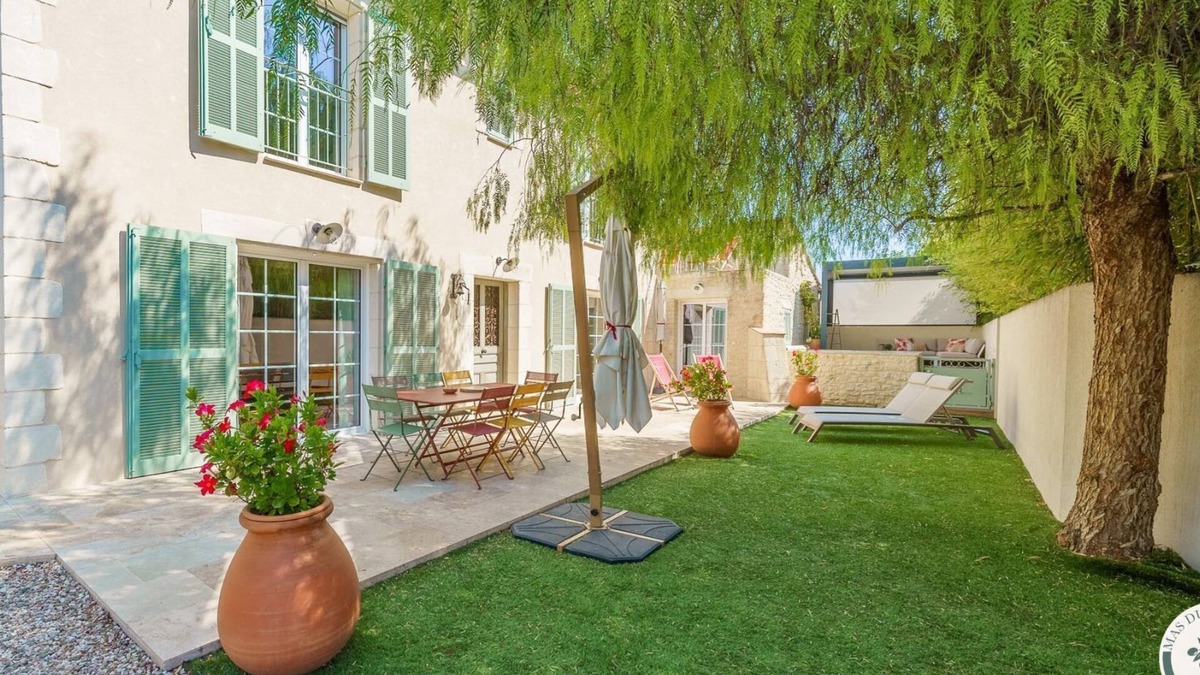 Le Mourillon Villa | EXCEPTIONAL VILLA - HIGH-END SERVICES. CLOSE TO THE SEA. CAP BRUN TOULON
