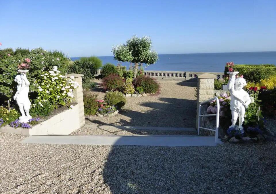 Villerville Apartment | EXCEPTIONNEL 3PIÈCES, BALCON, TERRASSE FACE MER