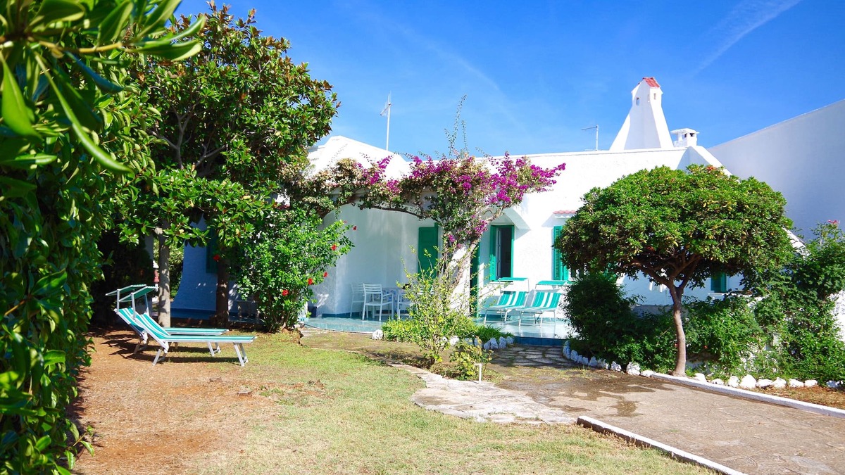 Villanova House | Excl. light-flooded vacation home* 250 m from the sea, 2-6 p.,medit. Lifestyle