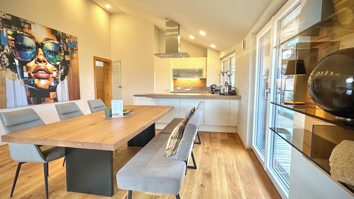 Seekirchen Markt Apartment | Exclusive 4-room penthouse apartment "FIVE", near Salzburg