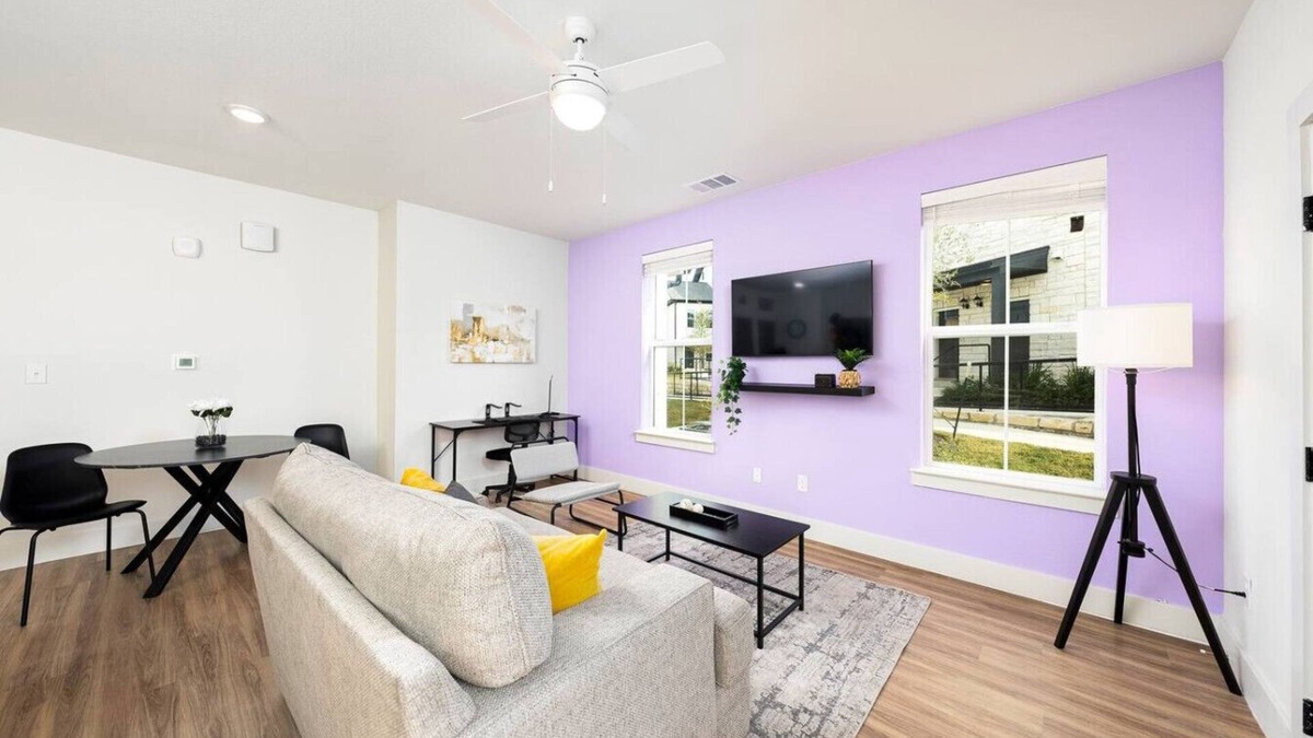 Pflugerville Apartment | Exclusive 1BR Luxe Haven in Ideal Spot!
