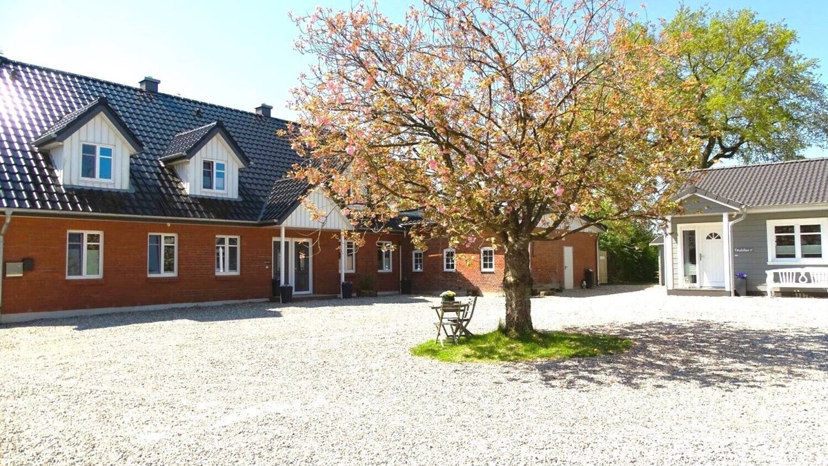 Dollerup Apartment | Exclusive 5 star apartment, Luv&Lee 1st floor - 1-4 persons, sauna, 5km to the beach