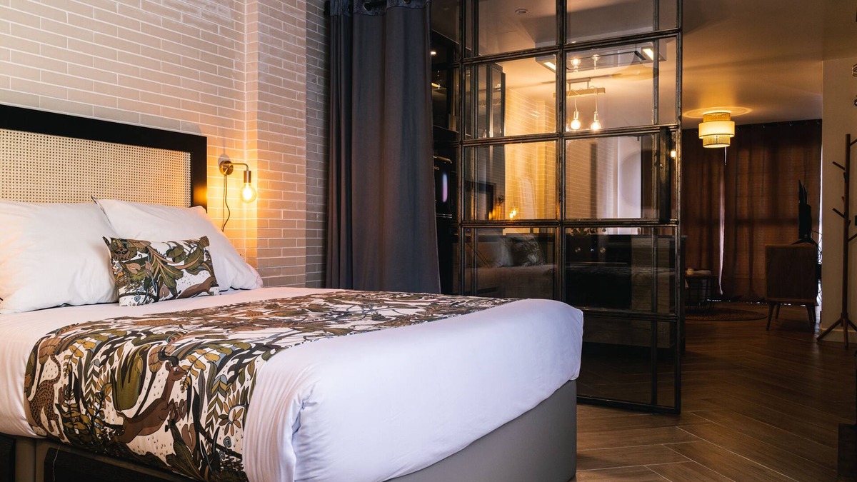 Almeria Apartment | Exclusive apartment 30 meters from the beach. BA