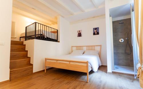 Lecco Apartment | Exclusive apartment - Magritte Style