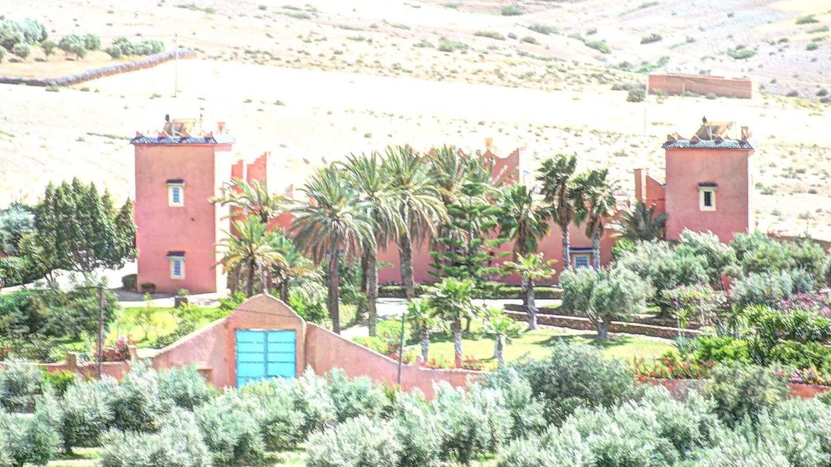 Gueliz House | EXCLUSIVE, Authentic Berber Kasbah, view on the Atlas, hammam, swimming pool .
