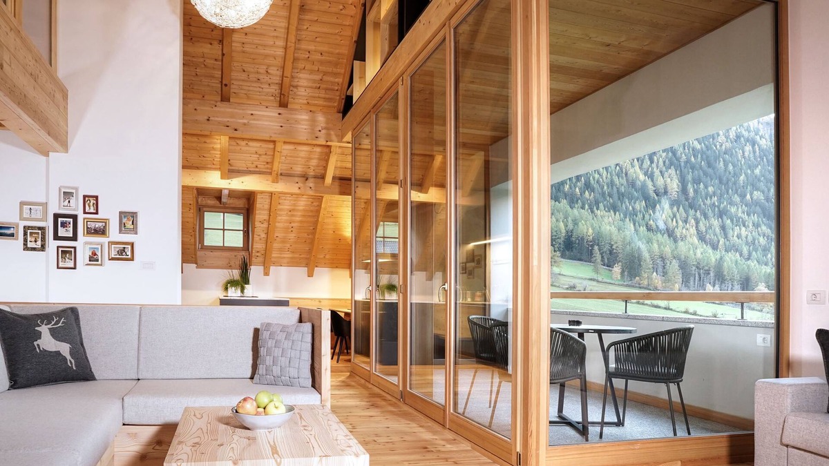 Rasun Anterselva Ski Chalet | Exclusive Chalet in front of majestic mountain landscape