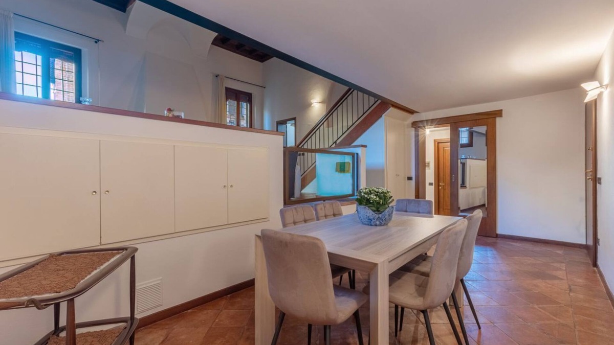 Ferrara Historic Centre Apartment | Exclusive Duplex Apartment in the City Center x9!