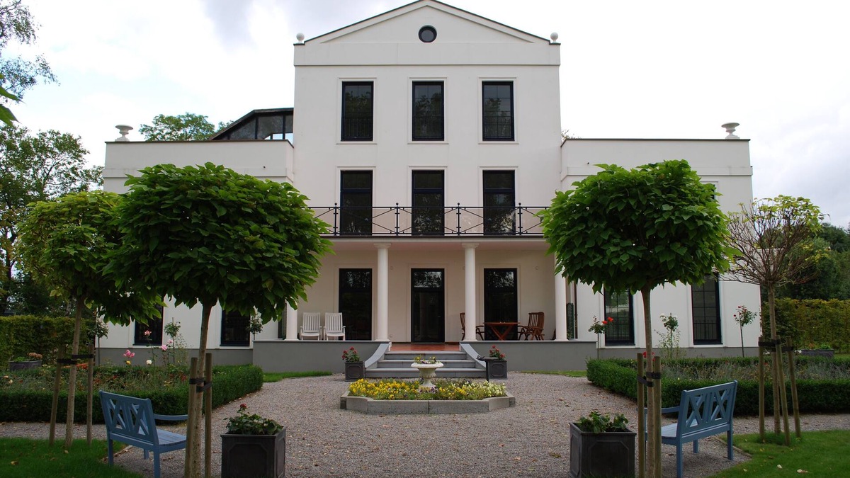 Puddemin Apartment | Exclusive mansion apartment on Rügen for 2 - 3 guests