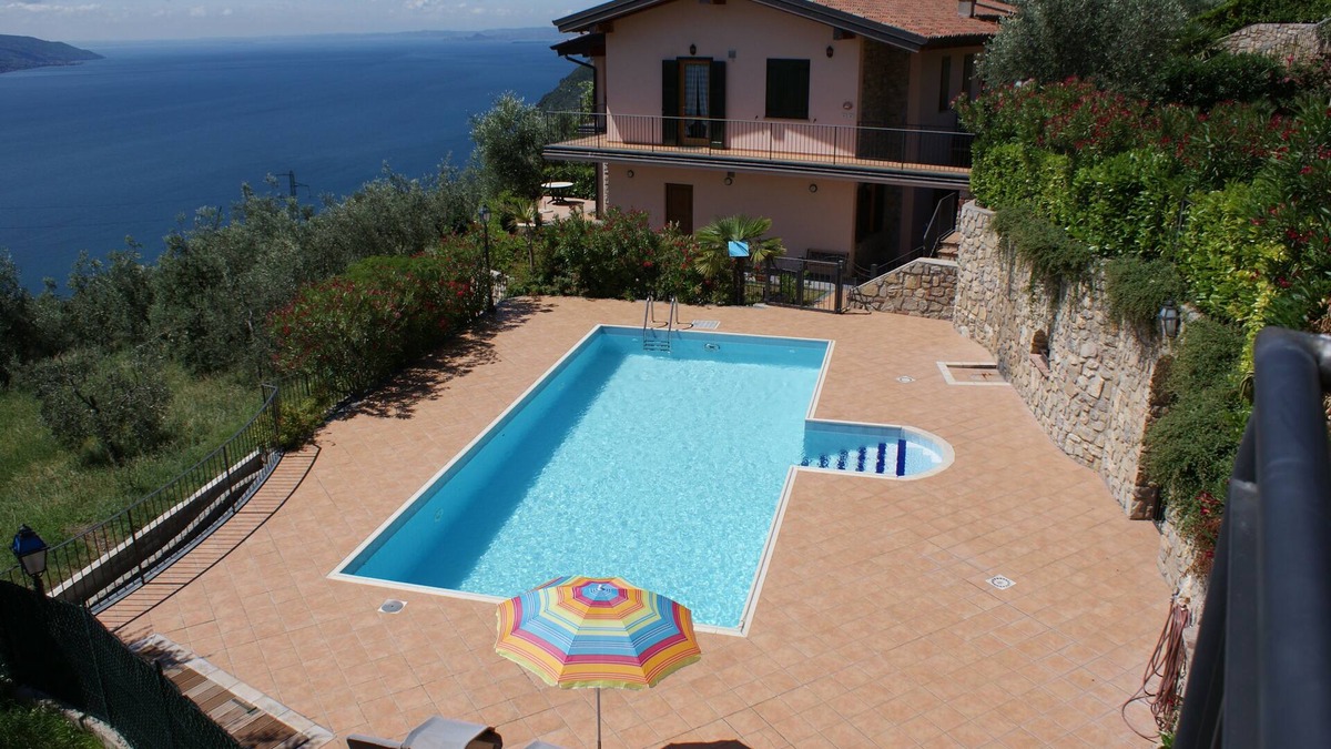 Oldesio Apartment | Exclusive, private residence with pool and unique views