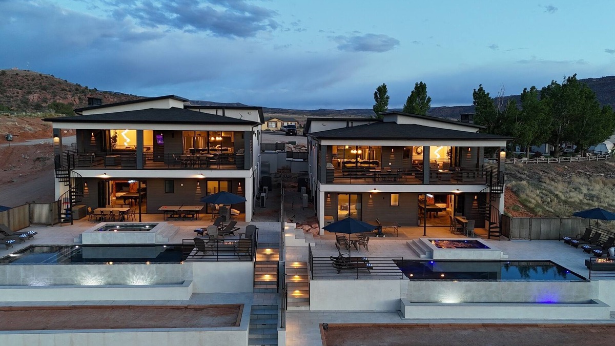 Moab South Valley House | Exclusive Retreats Desert Vista 12 Bedroom all Suites Retreat Sleeps 50