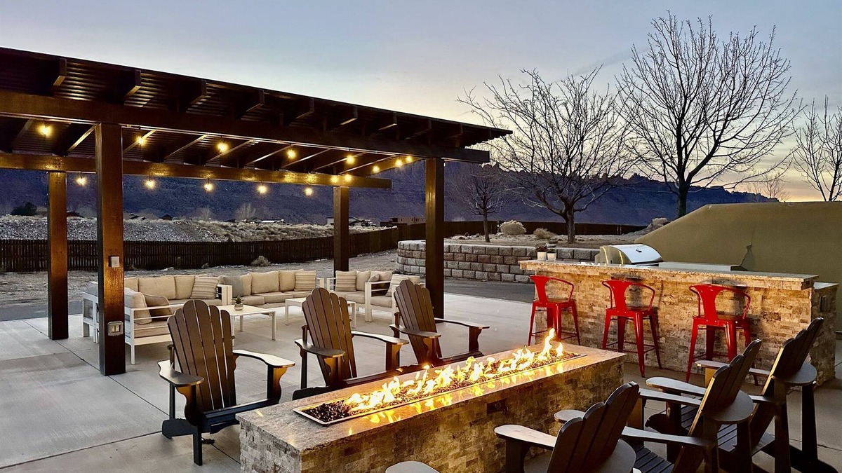 Moab South Valley House | Exclusive Retreats Desert Dream Estate 8 Bedrooms Sleeps 25