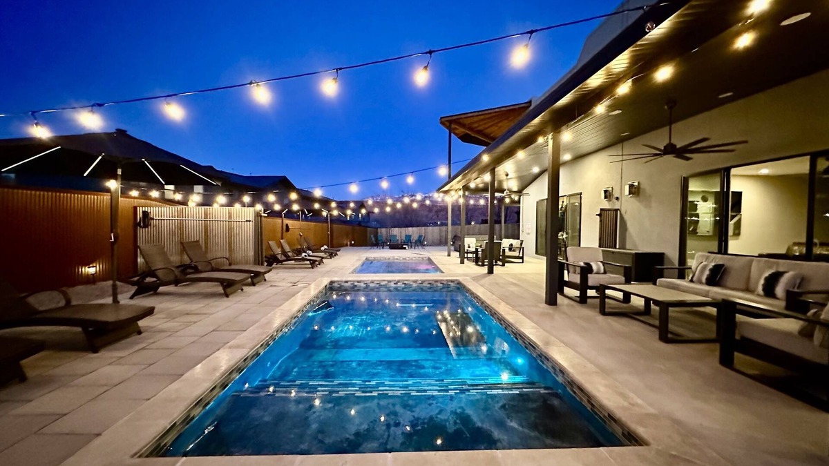 Moab South Valley House | Exclusive Retreats Desert Hideaway 6 Bedroom all Suites with private heated pool