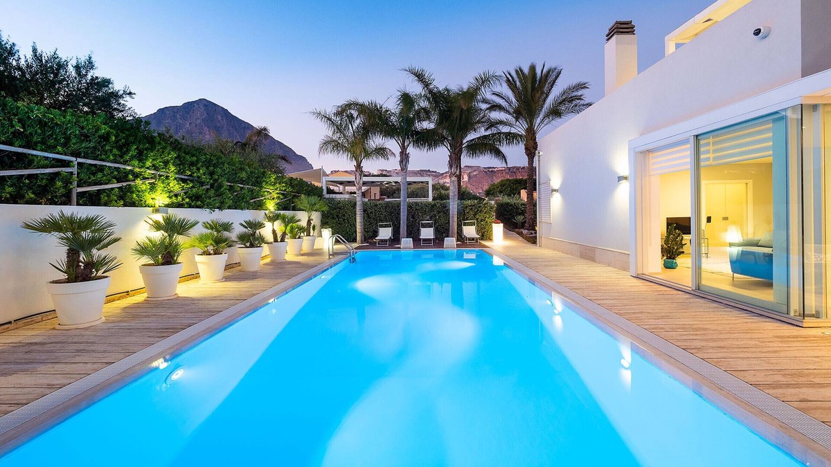 Custonaci Villa | Exclusive sea villa with pool, Cornino, Sicily