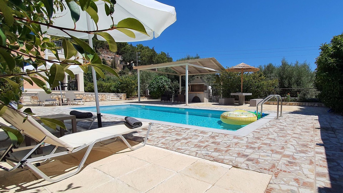 Agia Efimia Villa | Exclusive Villa, Private Pool, No car rental necessary, Privacy, Top Equipment