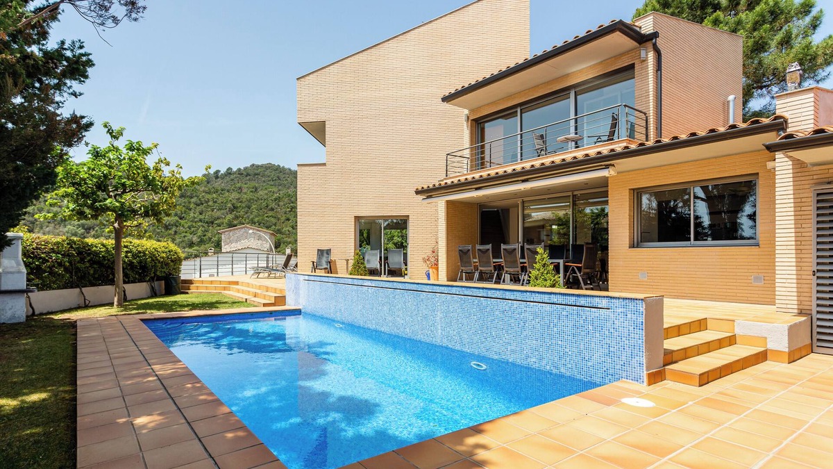 Tossa de Mar Villa | Exclusive Villa with Pool, Sea View and Wi-Fi