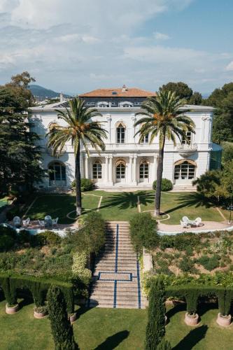 Le Pradet Villa | Exclusive waterfront villa in Domaine Rocabella - French Riviera