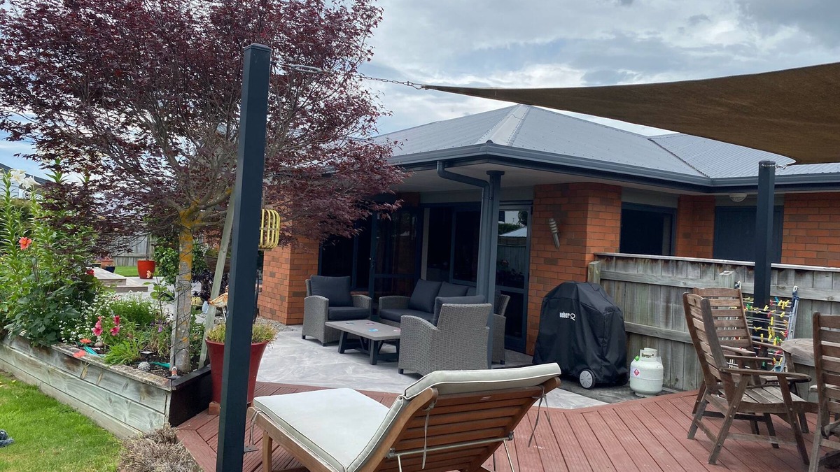 Solway House | Executive 3 bedroom home