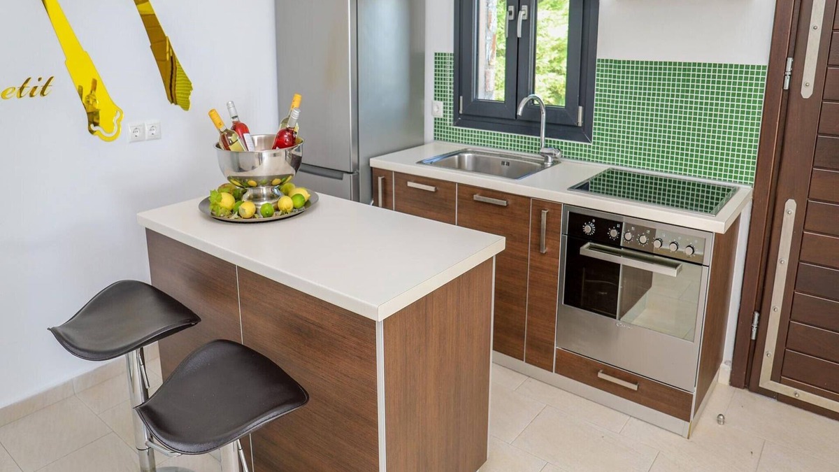 Vassilias Villa | Executive Skiathos Villa | 3 Bedrooms |.