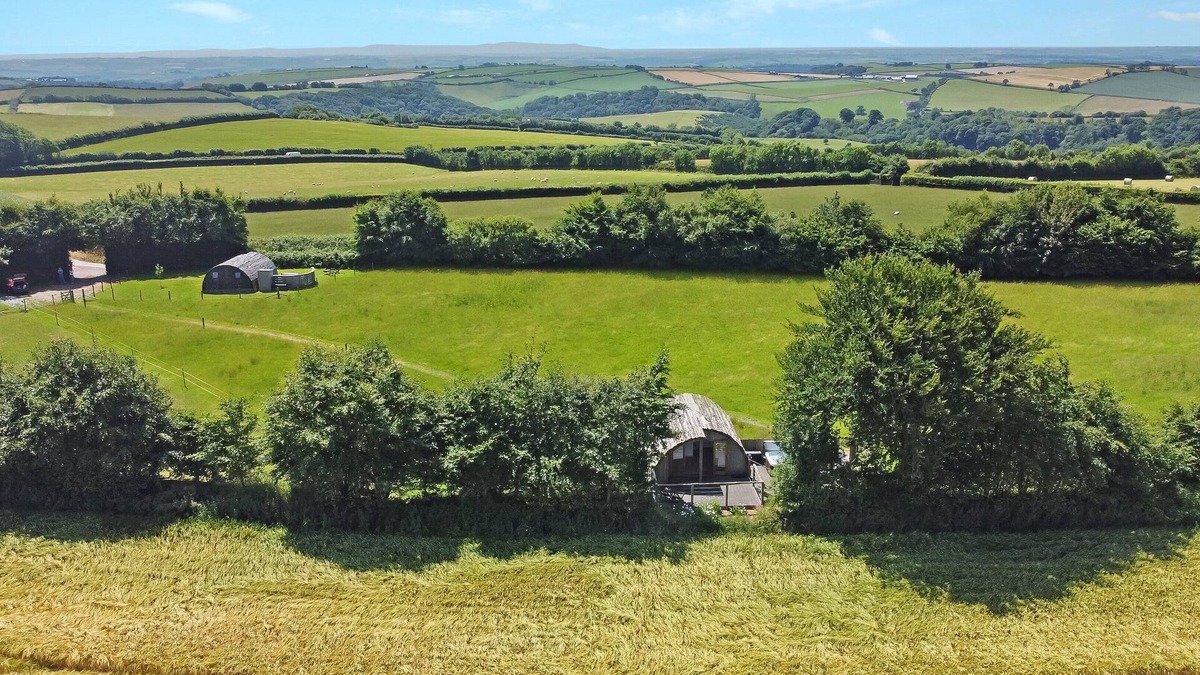 Brayford Cottage | Exmoor View Log Cabin, nr North Molton